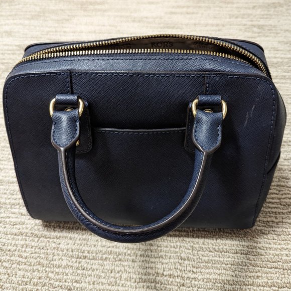 Navy Michael Kors Cross Body Bag - Excellent Condition 💙 - Picture 5 of 7